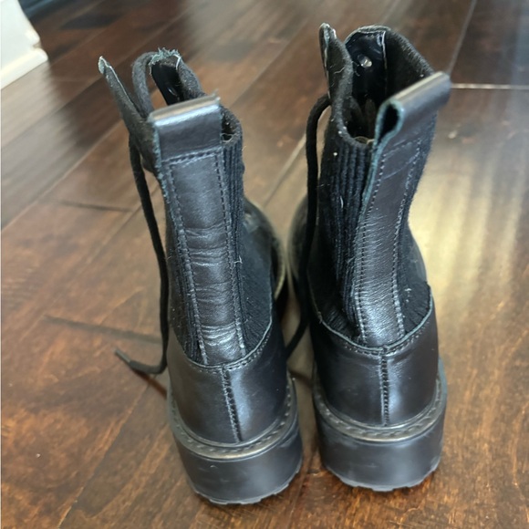 Steve Madden lace up combat boots size 7.5 - Picture 2 of 6